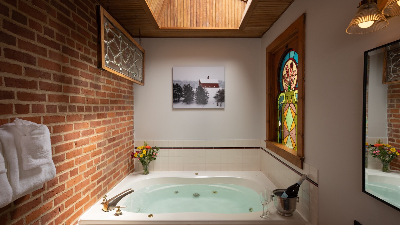 Photo of Bathroom in Galena