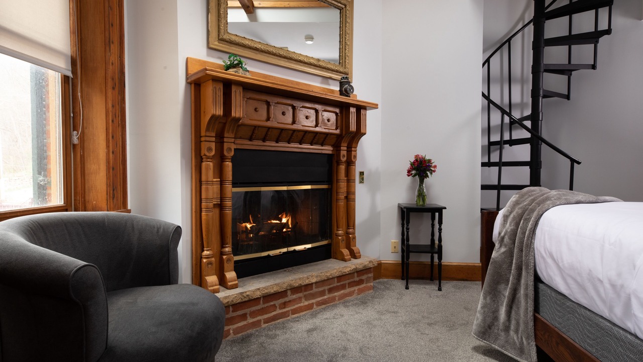 Photo of Bedroom in Galena