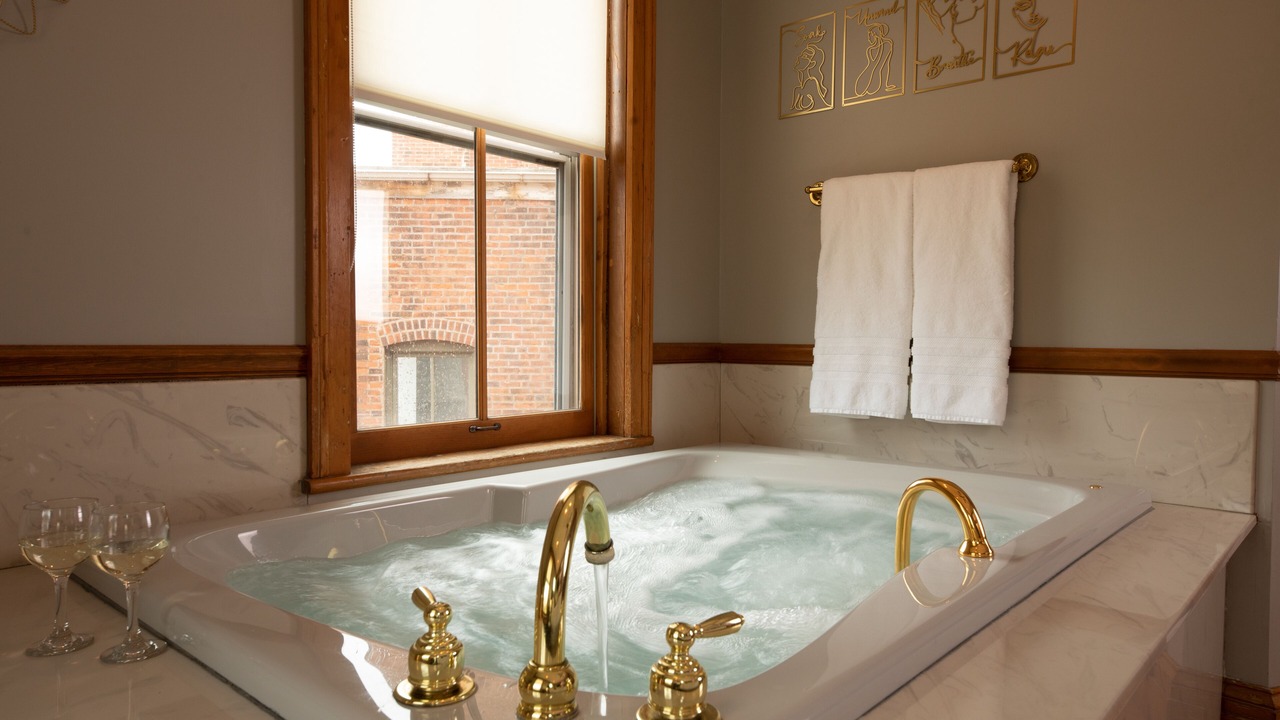 Photo of Bedroom in Galena