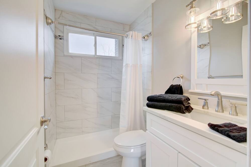 Photo of Bathroom in Arlington Heights