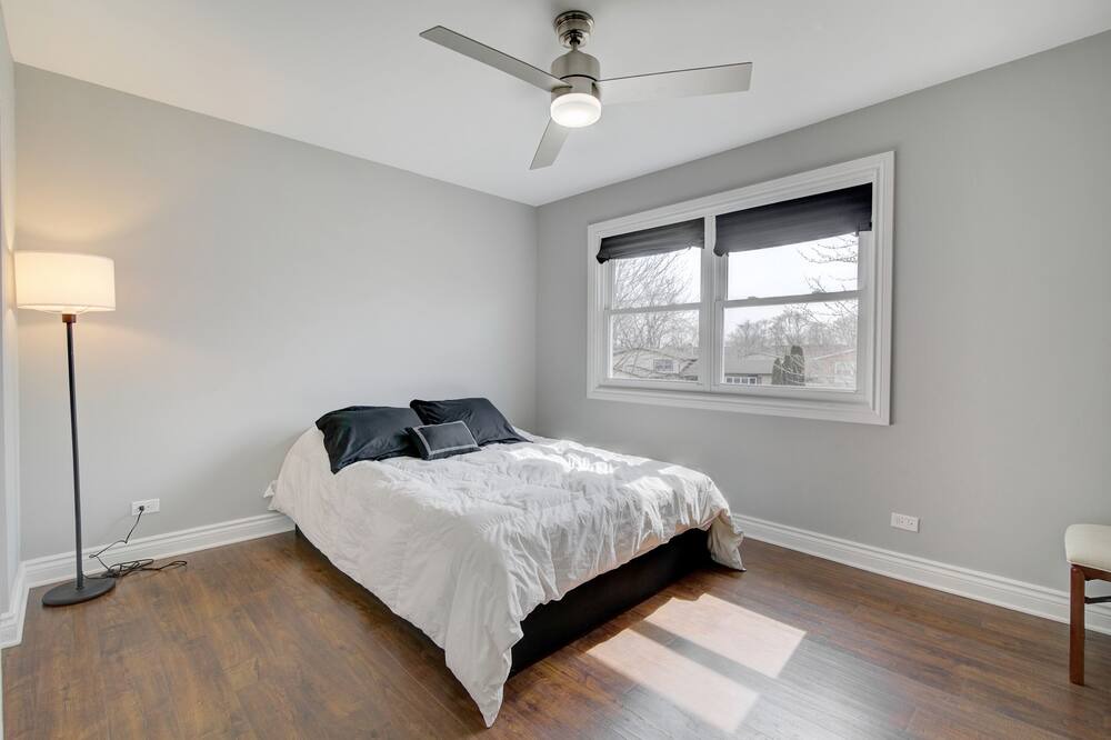 Photo of Bedroom in Arlington Heights