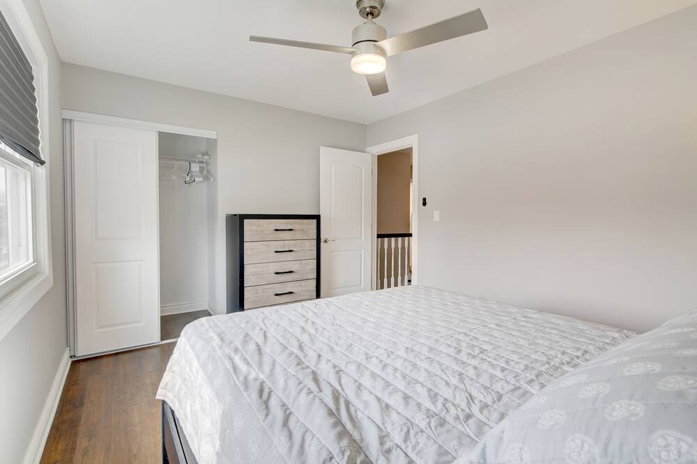 Photo of Bedroom in Arlington Heights