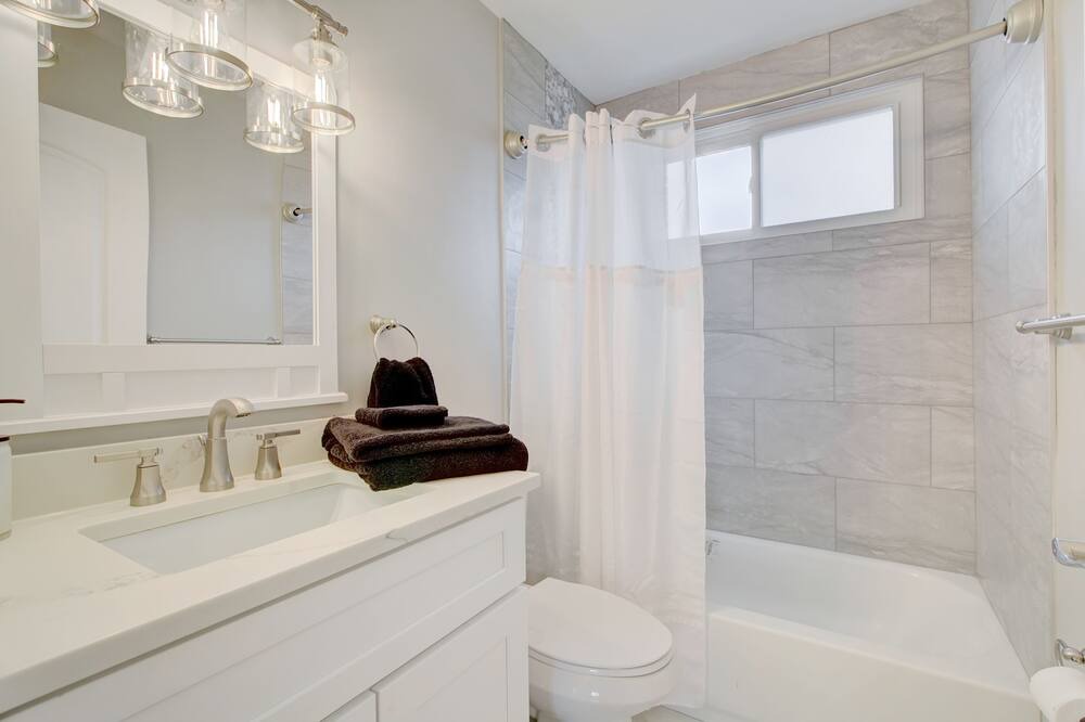 Photo of Bathroom in Arlington Heights