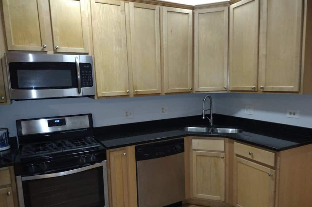 Photo of Kitchen in Grand Boulevard