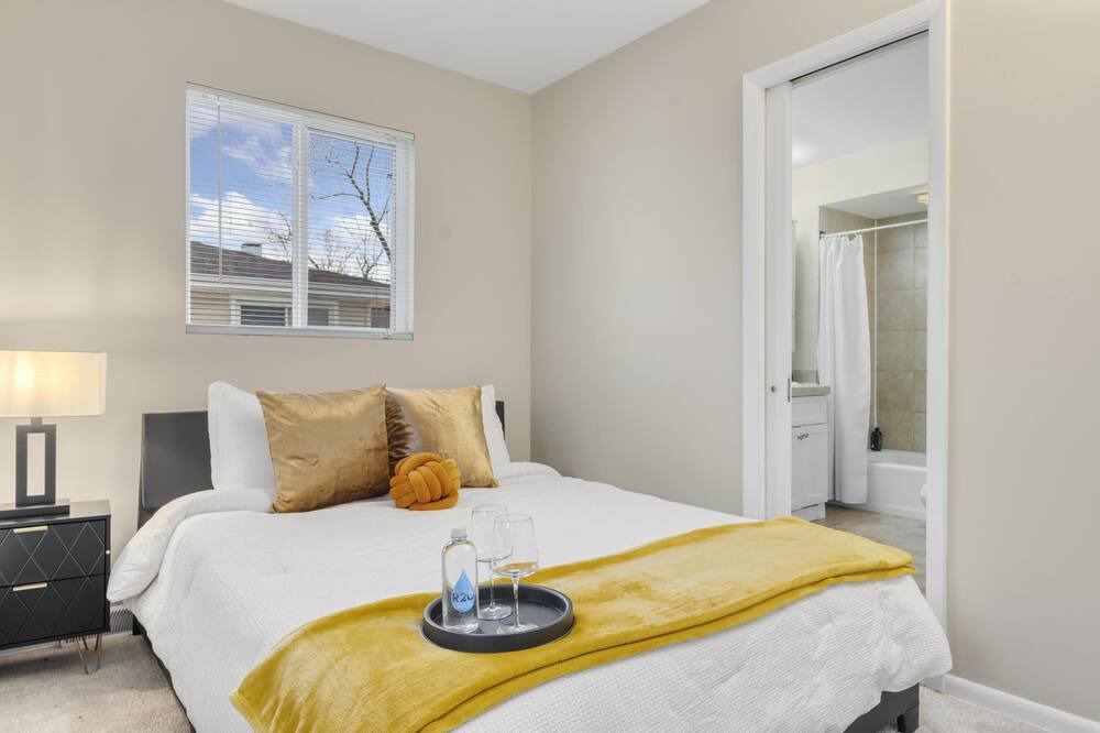 Photo of Bedroom in Wheaton