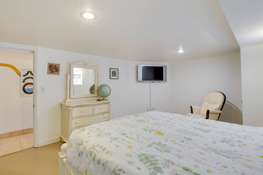Photo of Bedroom in Belmont Cragin