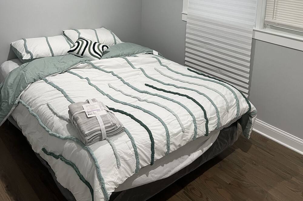 Photo of Bedroom in Chatham