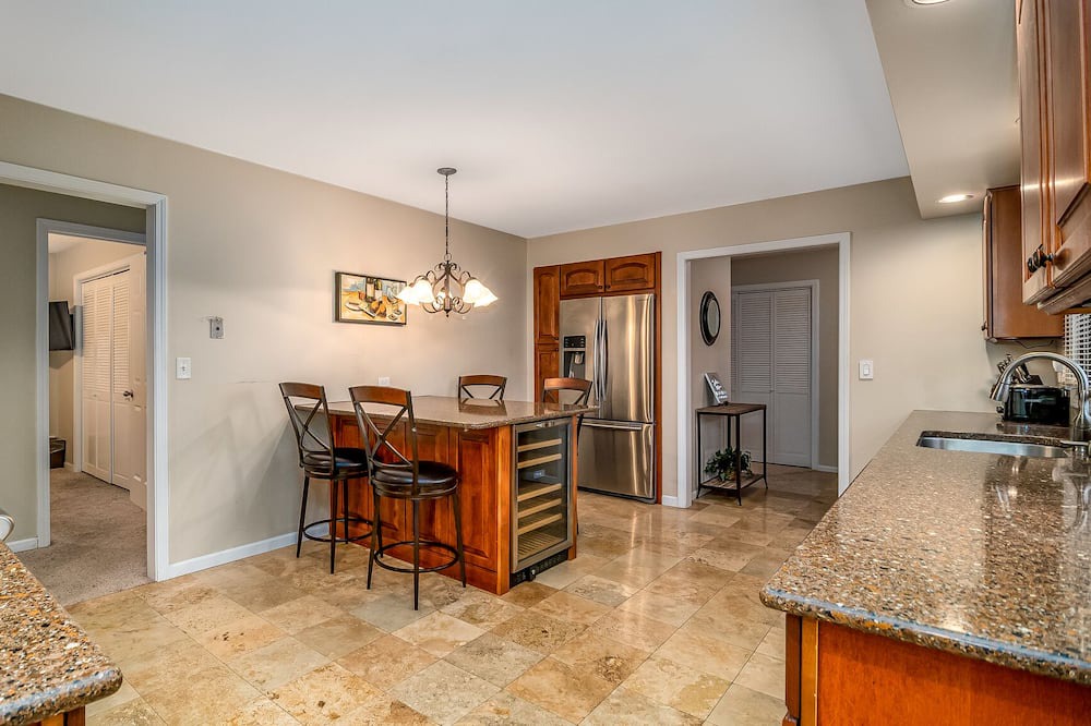 Photo of Kitchen in Elgin