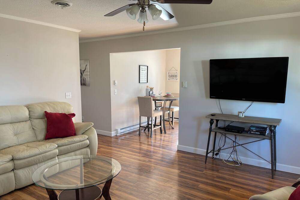 Photo of Livingroom in St. Joseph