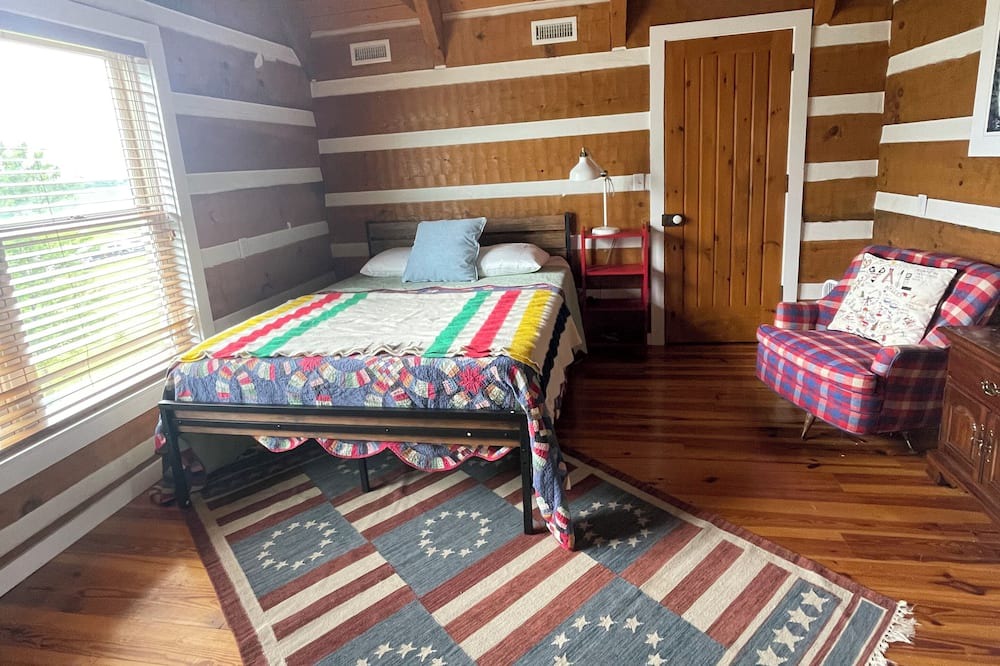 Photo of Bedroom in Pittsfield