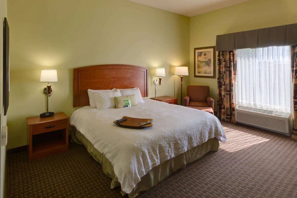 Photo of Bedroom in Quad Cities