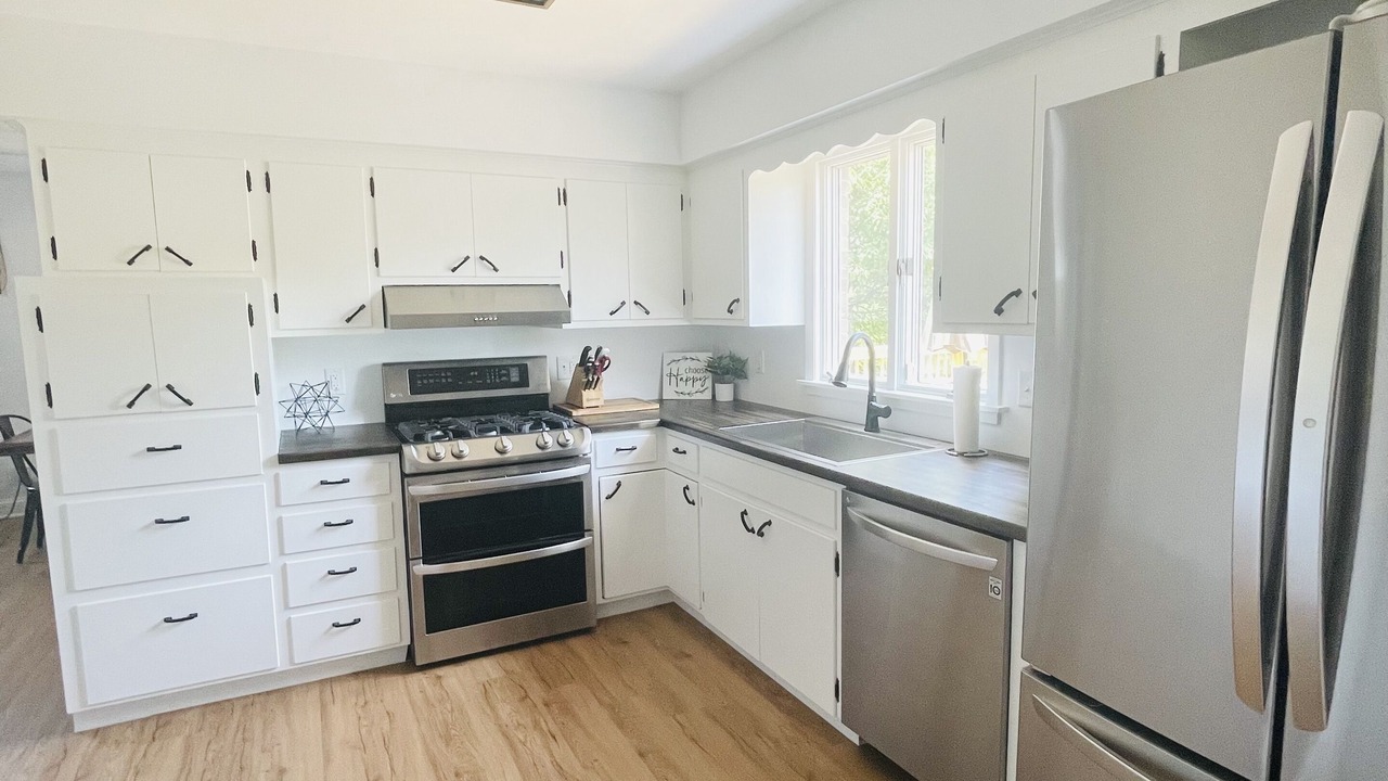 Photo of Kitchen in McHenry