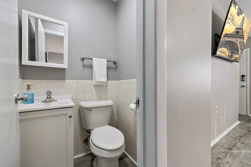 Photo of Bathroom in Montgomery