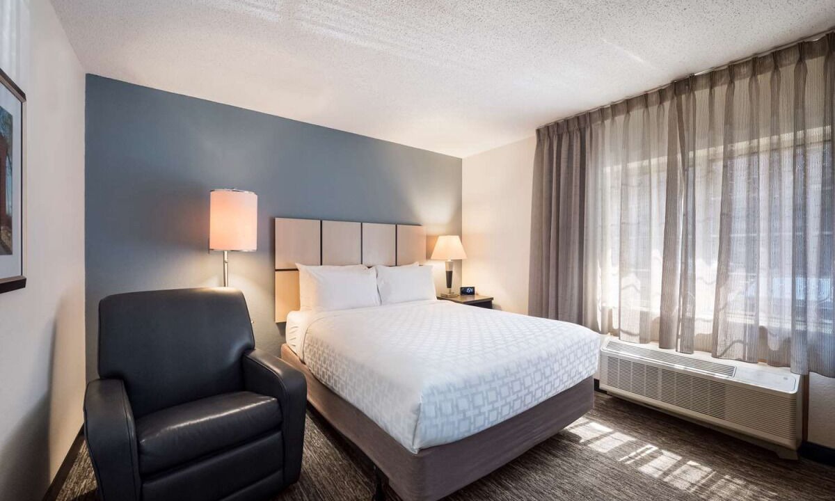 Photo of Bedroom in Libertyville