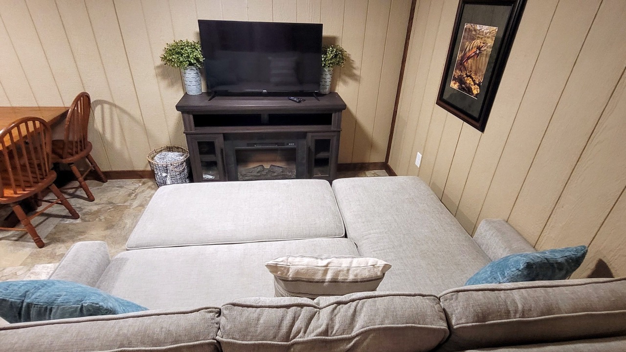 Photo of Livingroom in Bluford