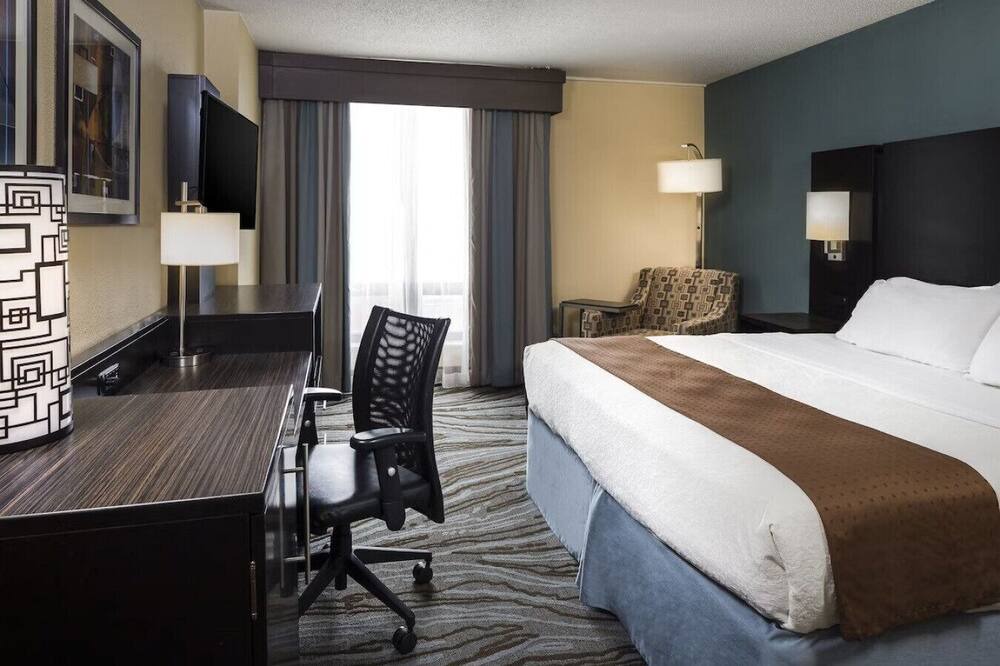 Photo of Bedroom in Rock Island