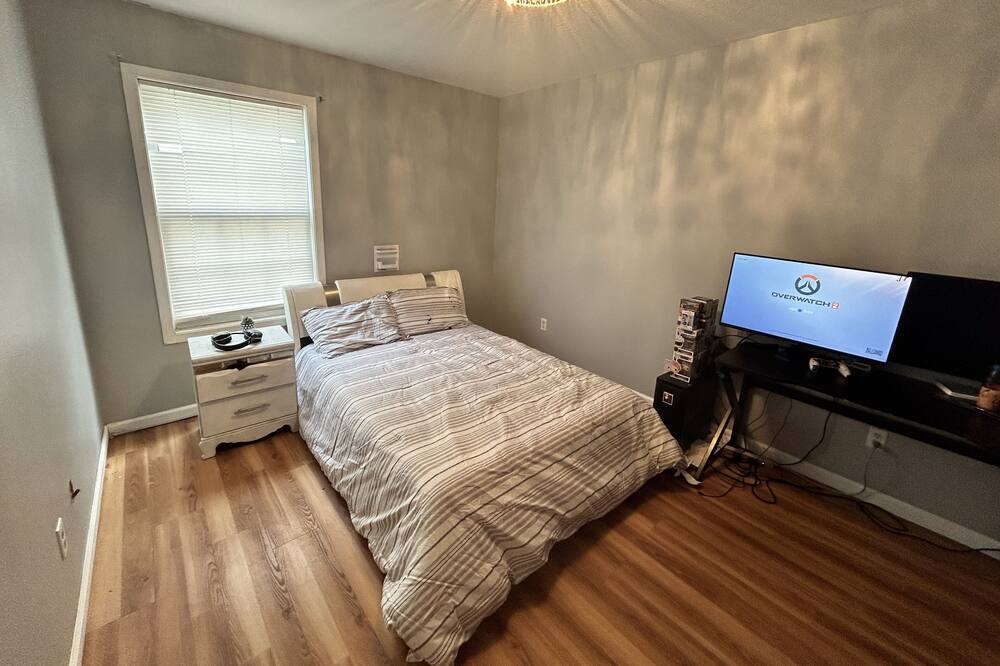 Photo of Bedroom in Charleston