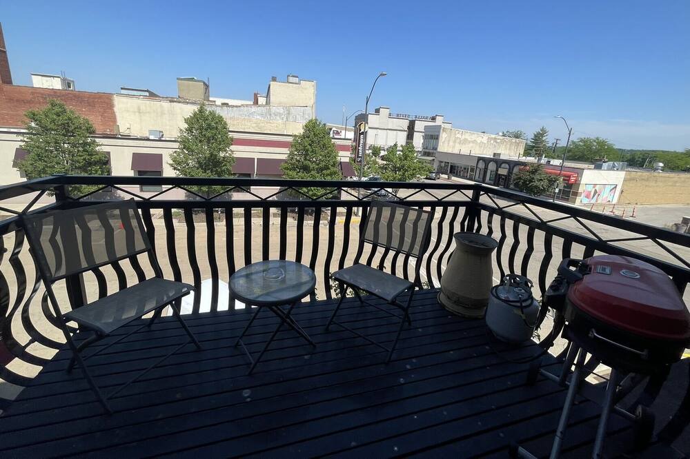 Photo of Outdoor in La Salle