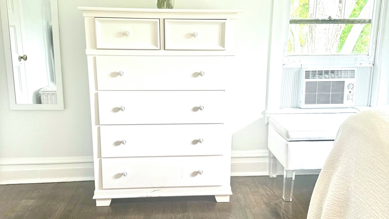 Photo of Bedroom in Wilmette