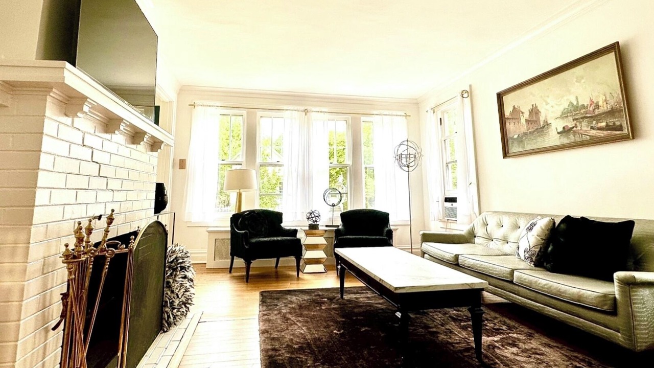Photo of Livingroom in Wilmette