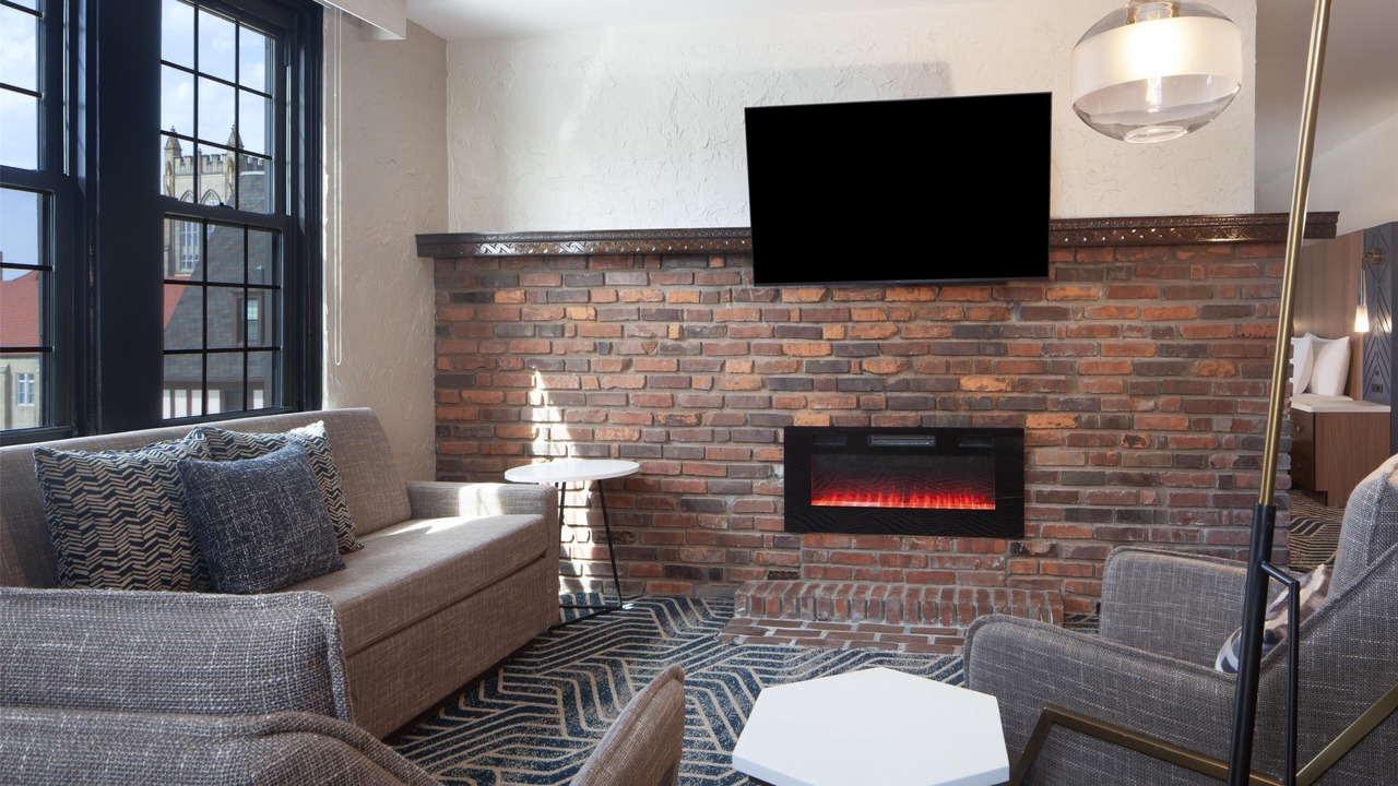Photo of Livingroom in Urbana