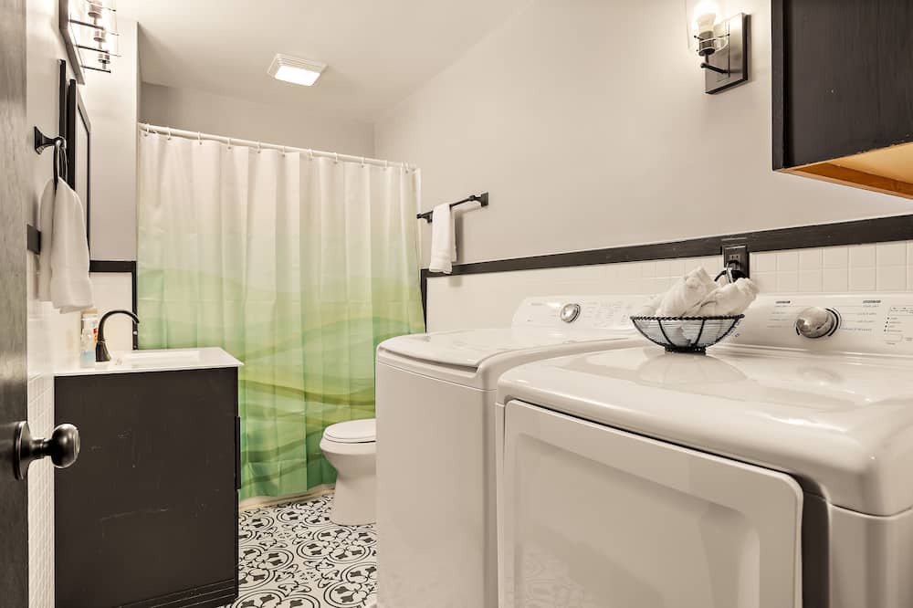 Photo of Bathroom in Yorkville