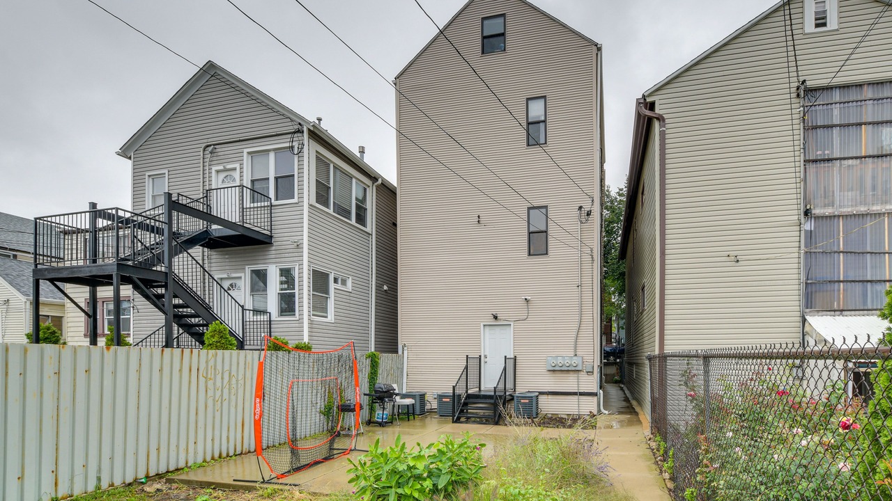 Photo of Outdoor in Lower West Side