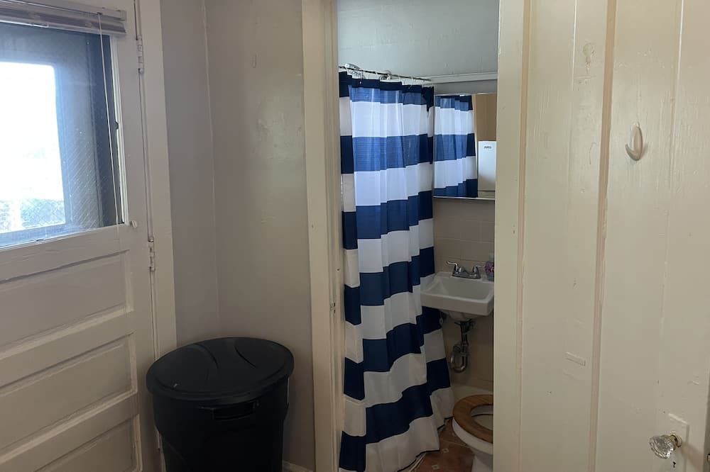 Photo of Bathroom in Uptown