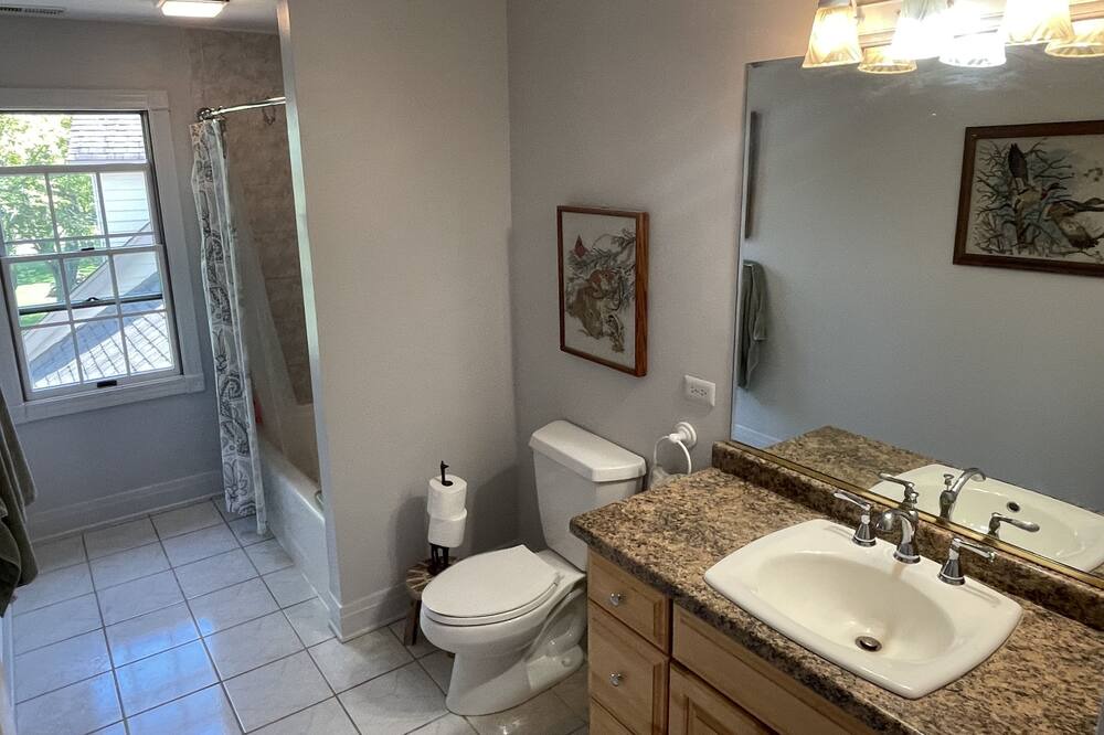Photo of Bathroom in Alden