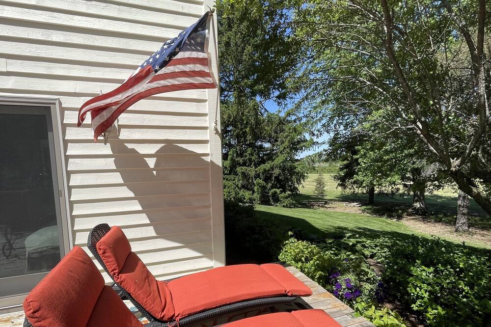 Photo of Outdoor in Alden