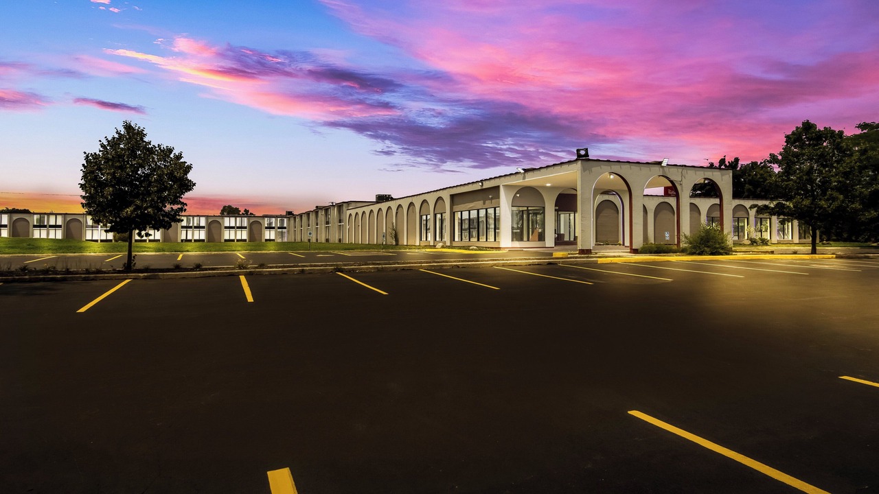 Photo of Outdoor in North Aurora