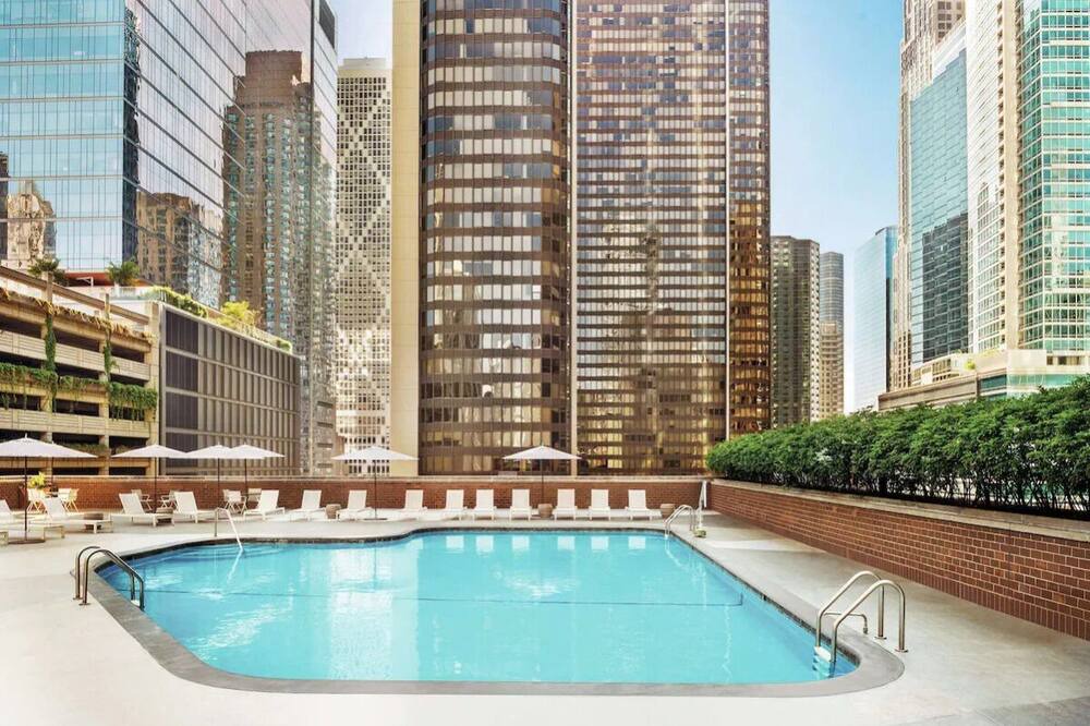 Photo of Outdoor in Streeterville