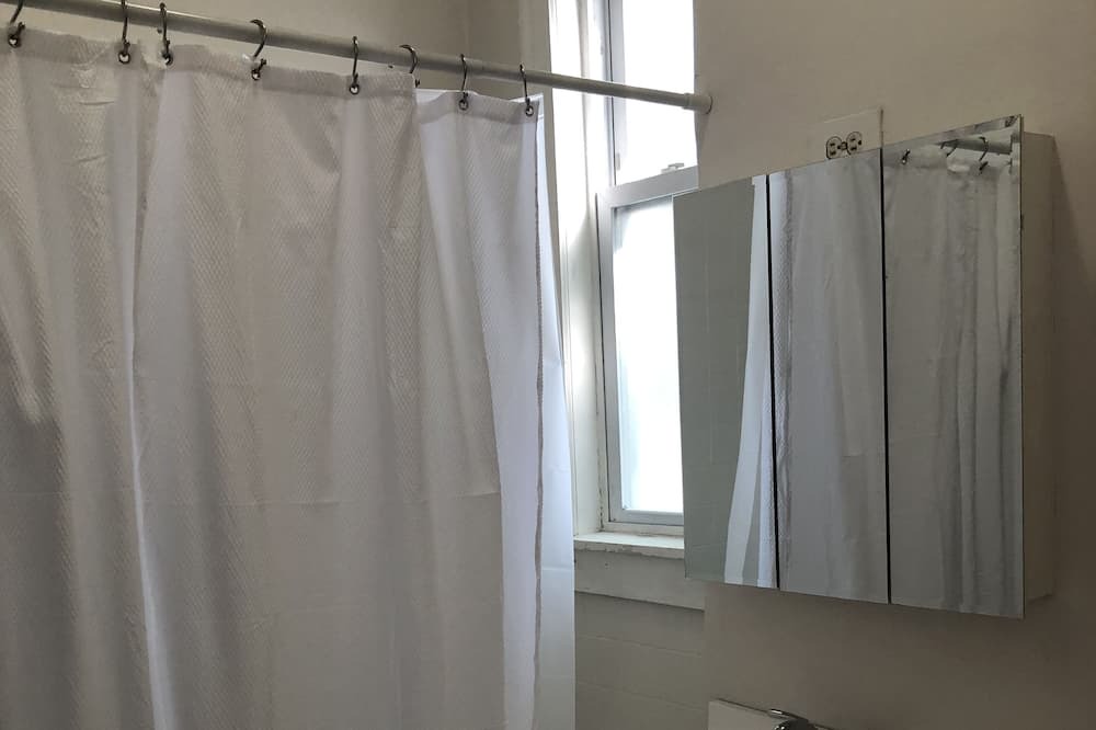 Photo of Bathroom in Avondale
