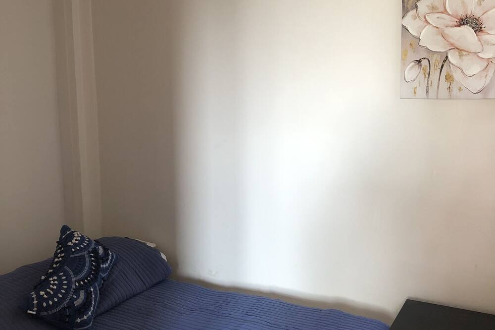 Photo of Bedroom in Avondale