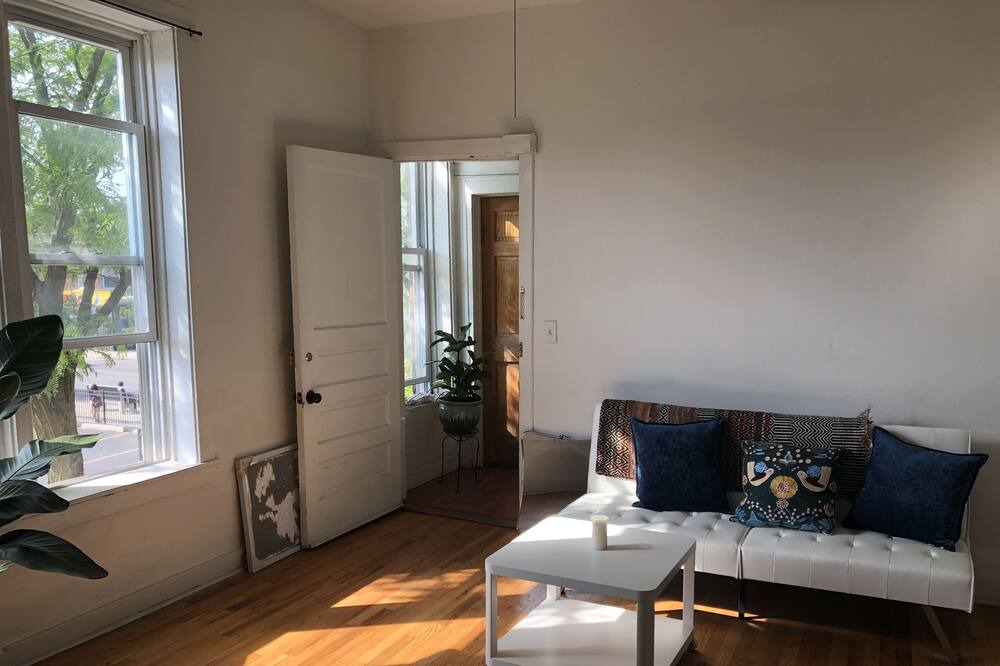 Photo of Livingroom in Avondale