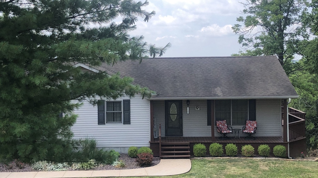 Photo of Outdoor in Cobden