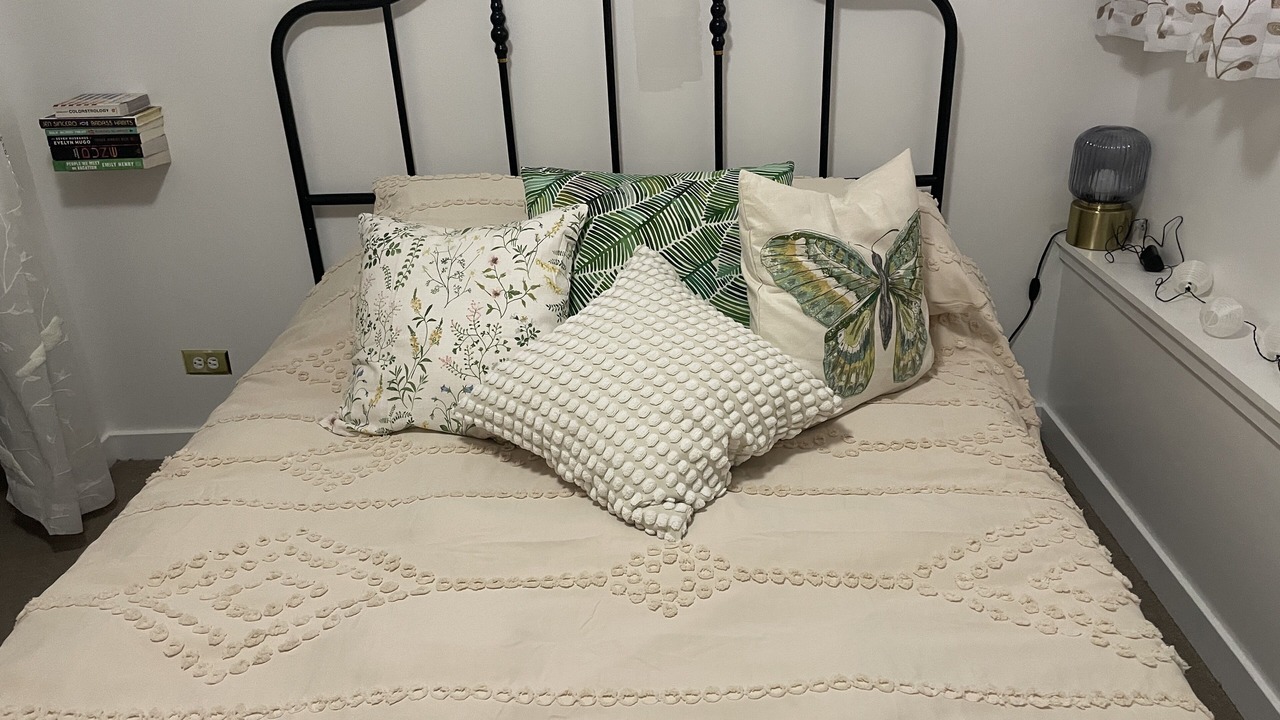 Photo of Bedroom in Woodlawn