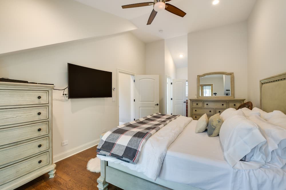 Photo of Bedroom in Des Plaines