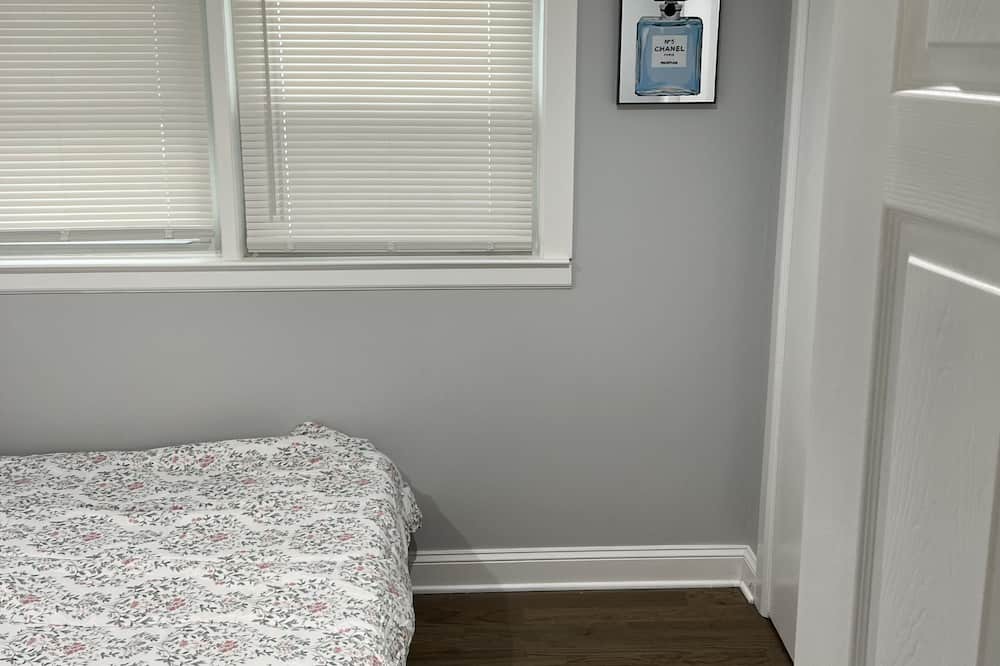 Photo of Bedroom in Chatham