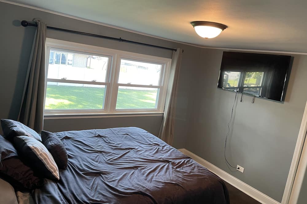 Photo of Bedroom in Palos Heights