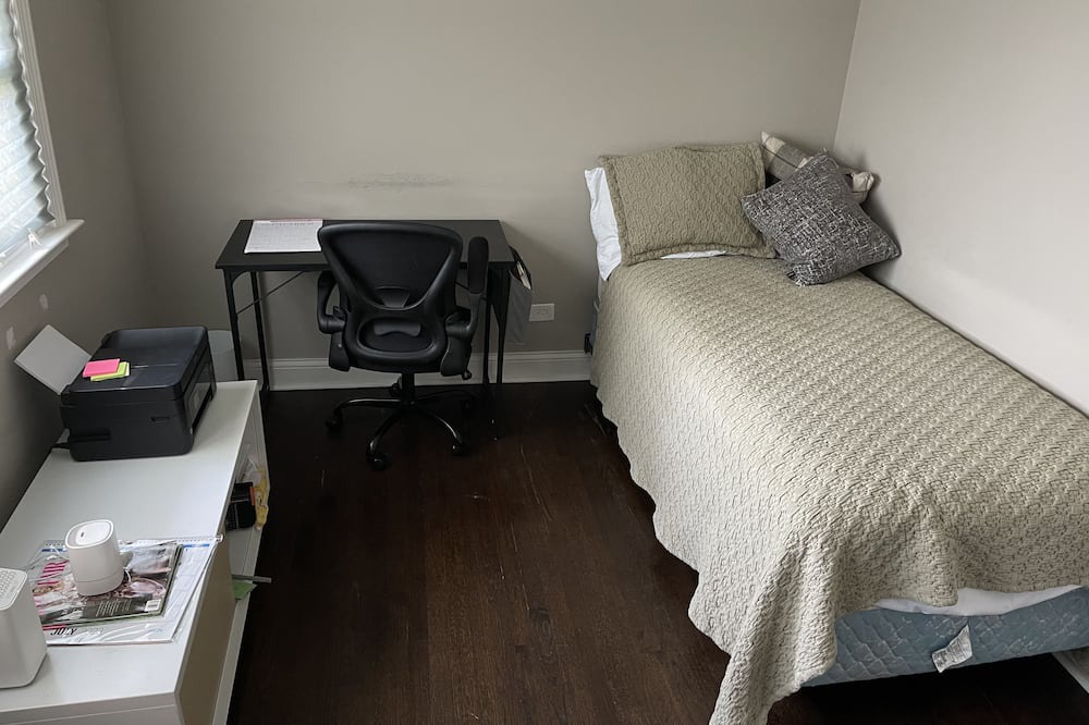 Photo of Bedroom in Palos Heights