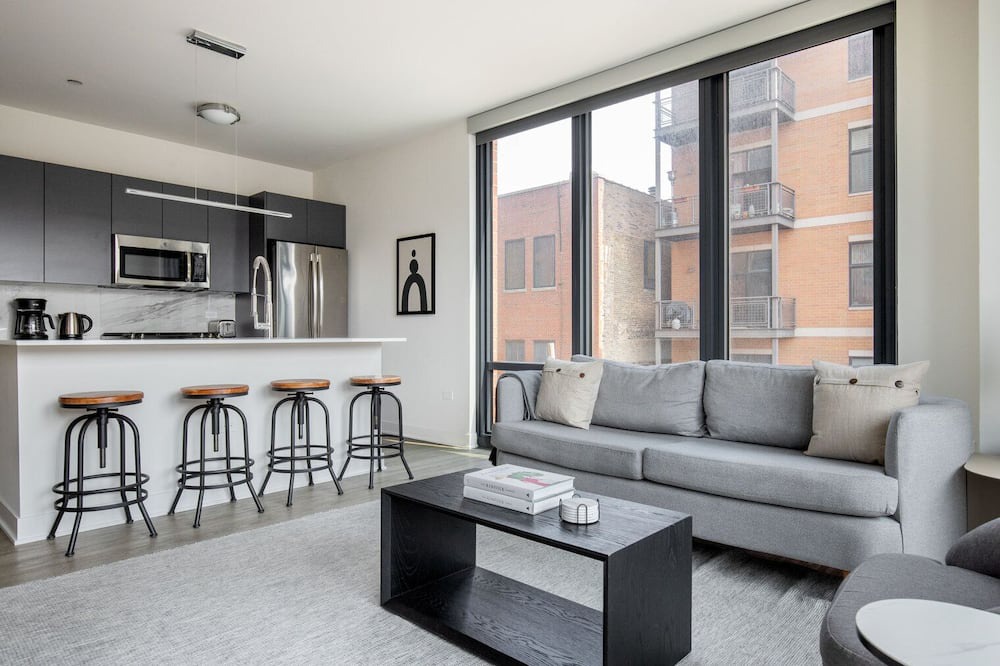 Photo of Livingroom in River West