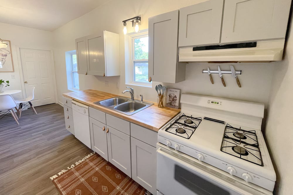 Photo of Kitchen in Carterville