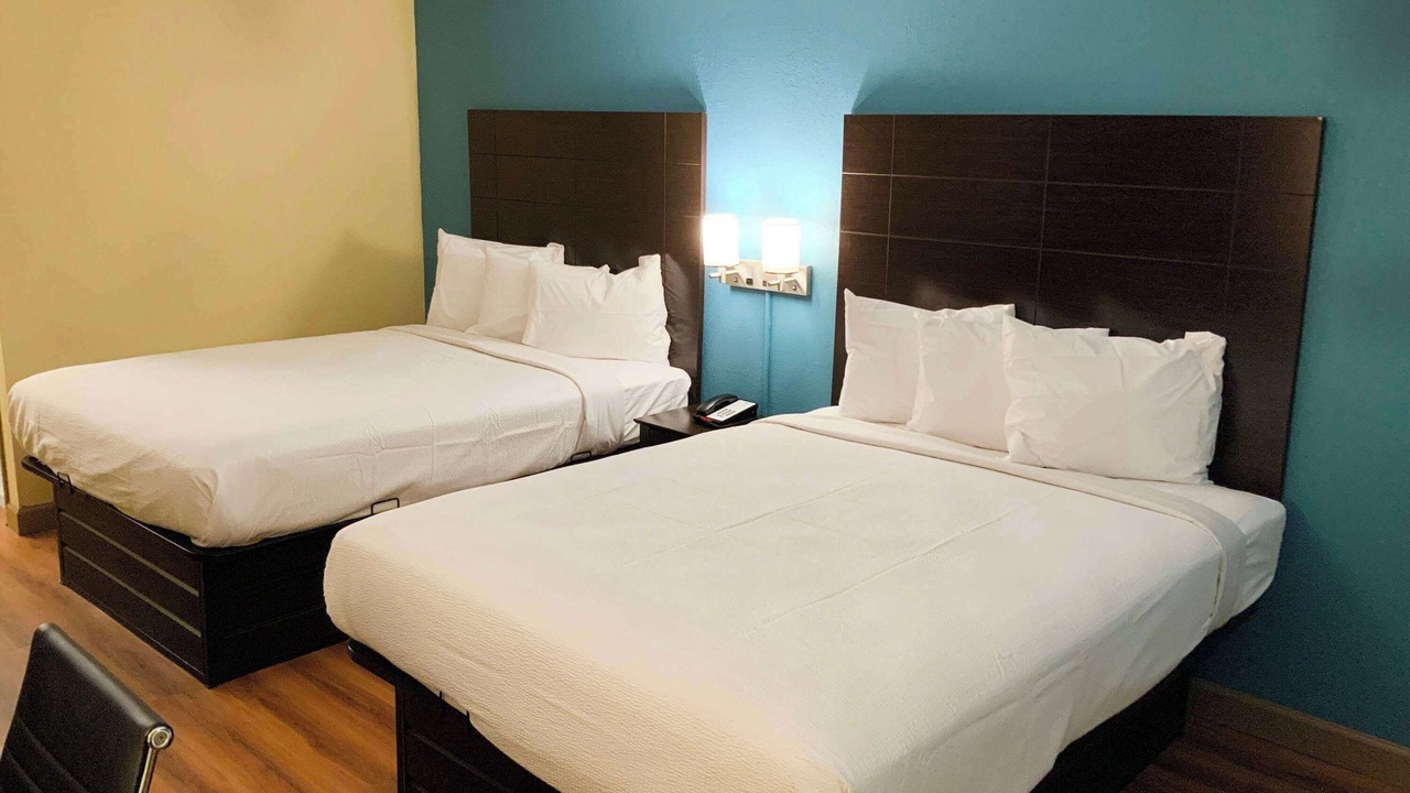 Photo of Bedroom in Troy