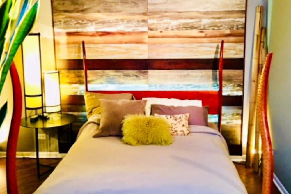 Photo of Bedroom in Bucktown