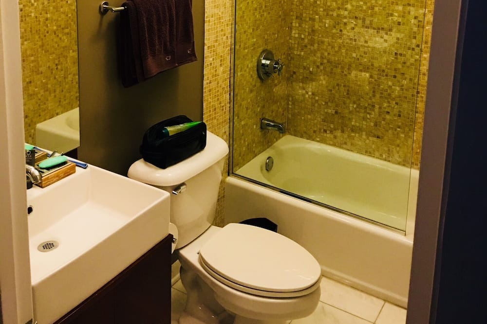 Photo of Bathroom in Bucktown