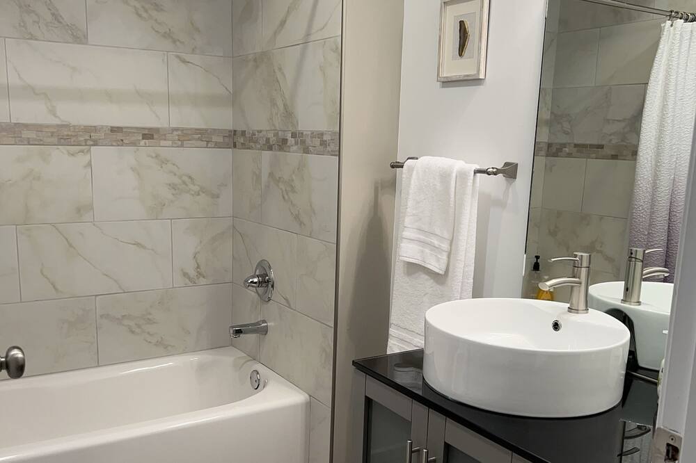 Photo of Bathroom in Champaign