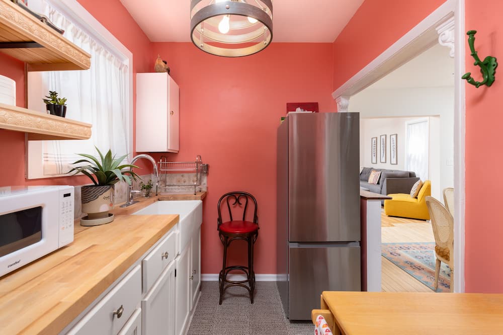 Photo of Kitchen in Rogers Park