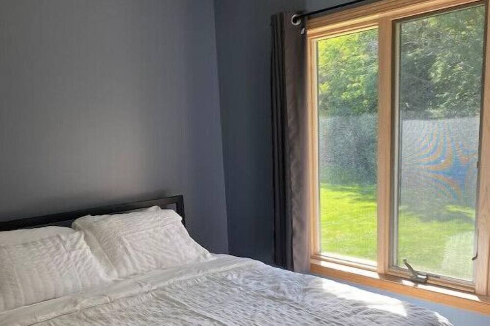 Photo of Bedroom in Granville
