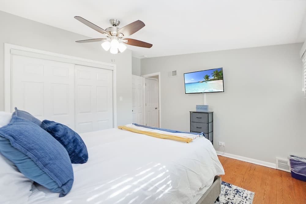 Photo of Bedroom in Northbrook